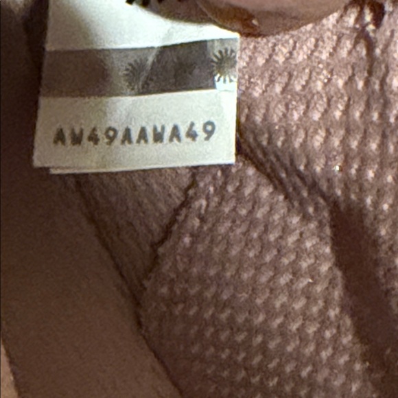 UGG Women’s Pop Punk Pink Platform Sneaker SZ 11 - Picture 7 of 14